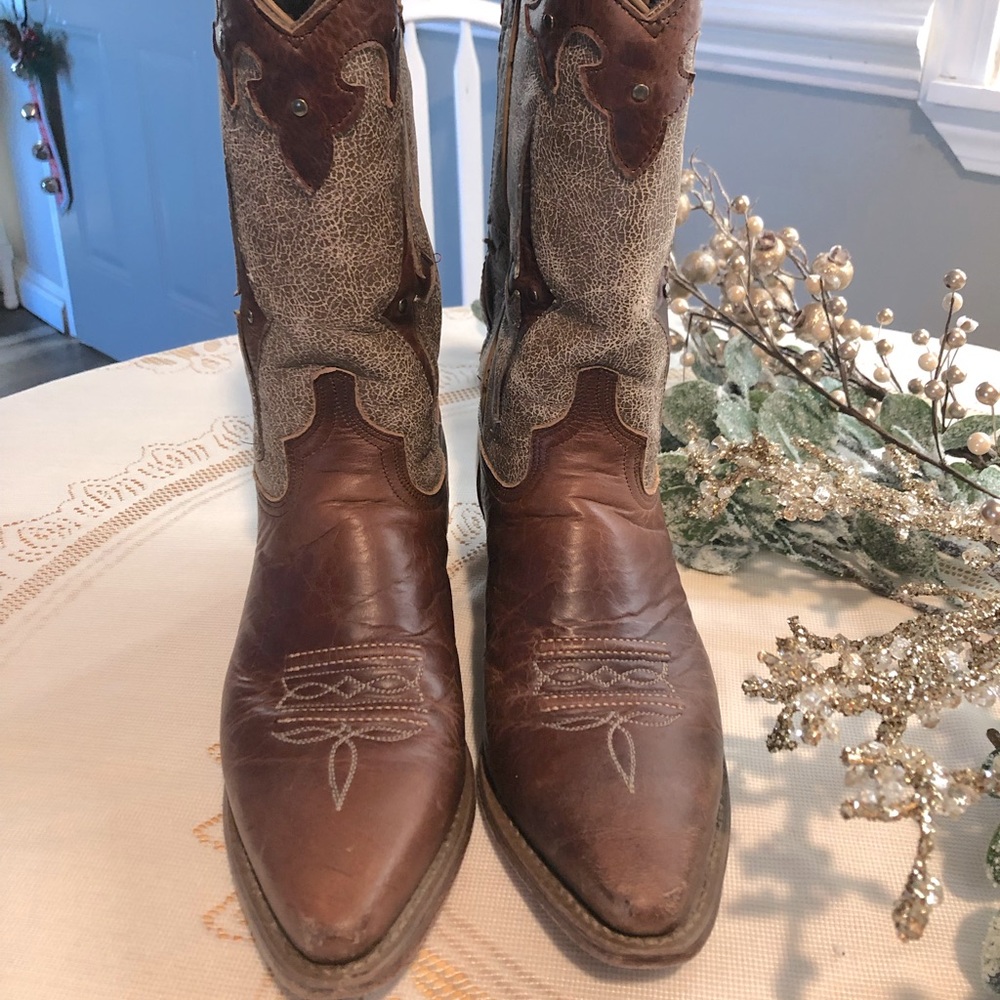 Cowboy boots/ excellent condition
